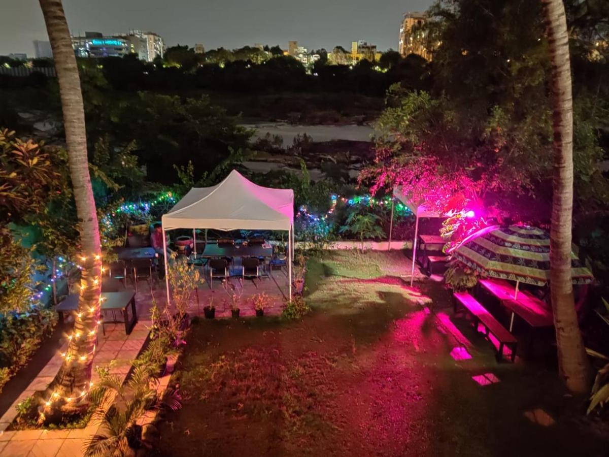 Urban Nomads Pune Riverside Colive Cowork Pansiyon Dış mekan fotoğraf