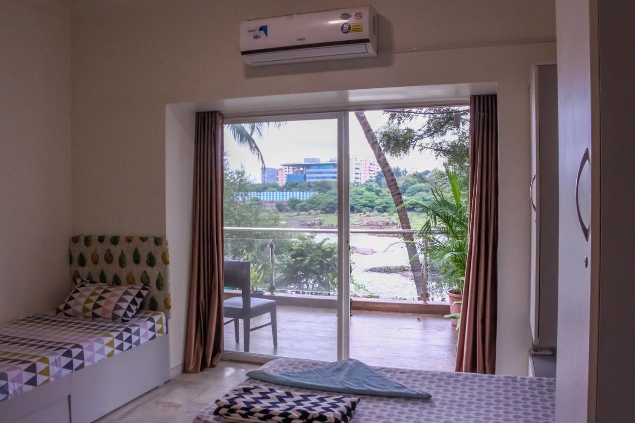 Urban Nomads Pune Riverside Colive Cowork Pansiyon Dış mekan fotoğraf