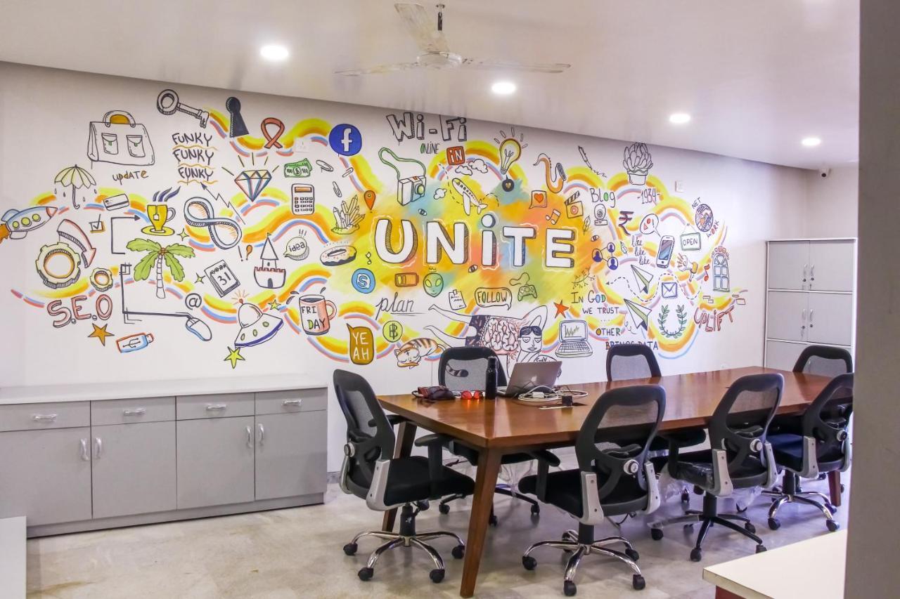 Urban Nomads Pune Riverside Colive Cowork Pansiyon Dış mekan fotoğraf