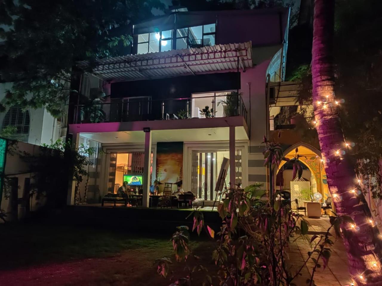 Urban Nomads Pune Riverside Colive Cowork Pansiyon Dış mekan fotoğraf