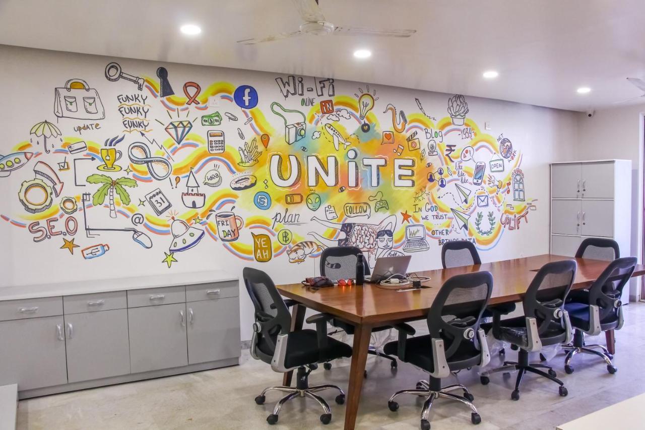 Urban Nomads Pune Riverside Colive Cowork Pansiyon Dış mekan fotoğraf